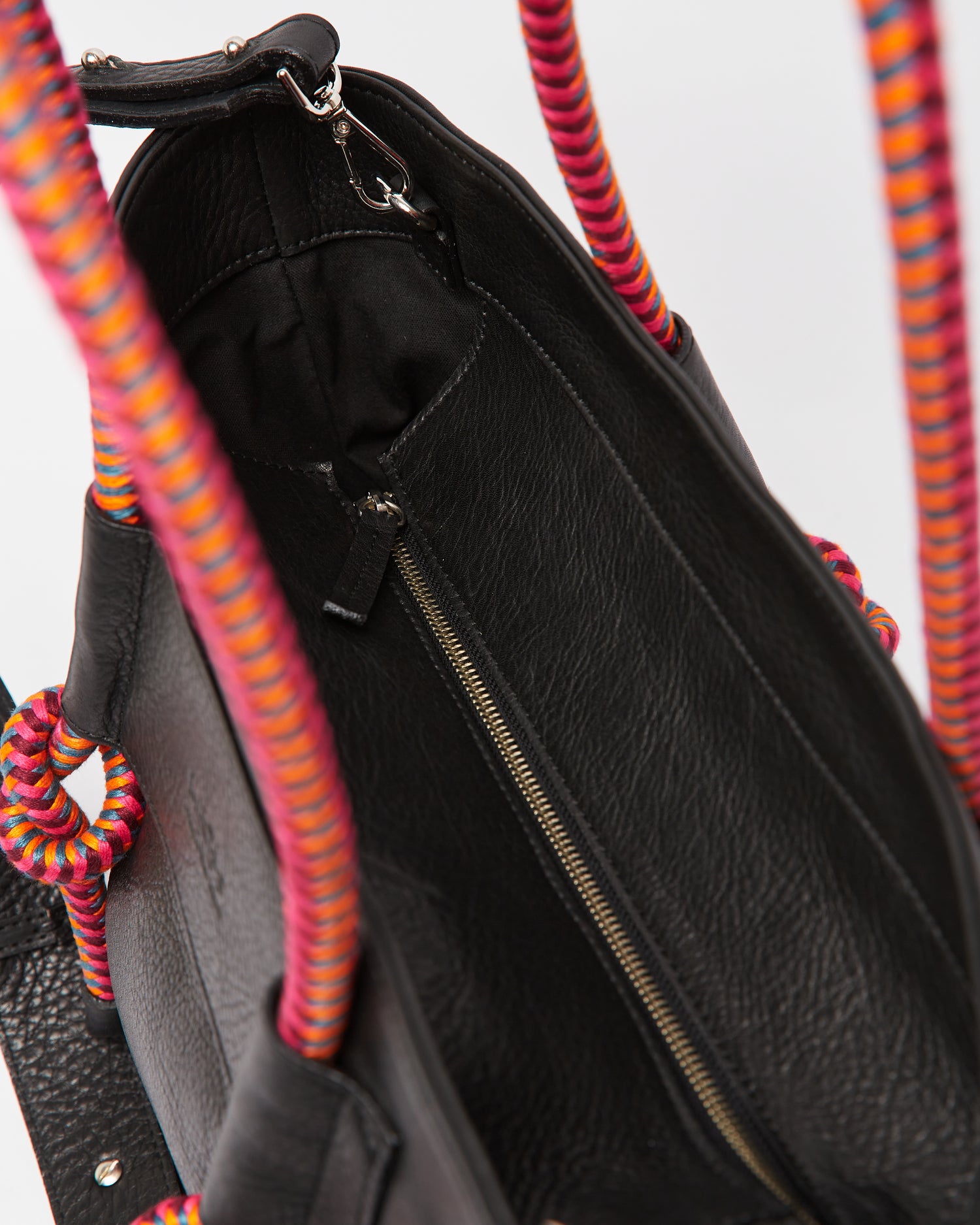 Mecha Leather Tote Bag - Black Hypnotic