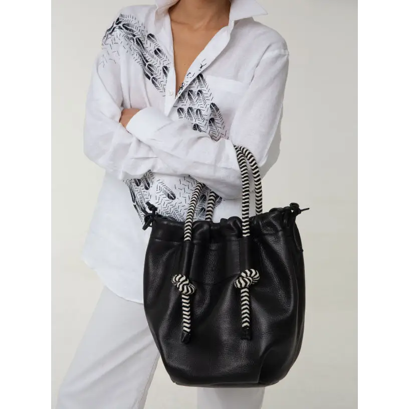 Irupe XL Black Bataraza