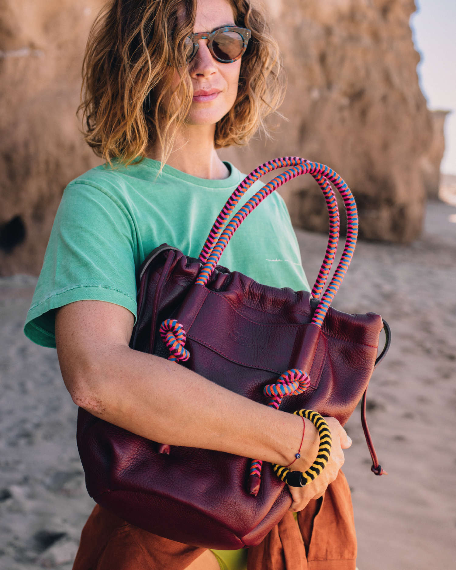 Irupe Large Leather Bag - Burgundy Hypnotic