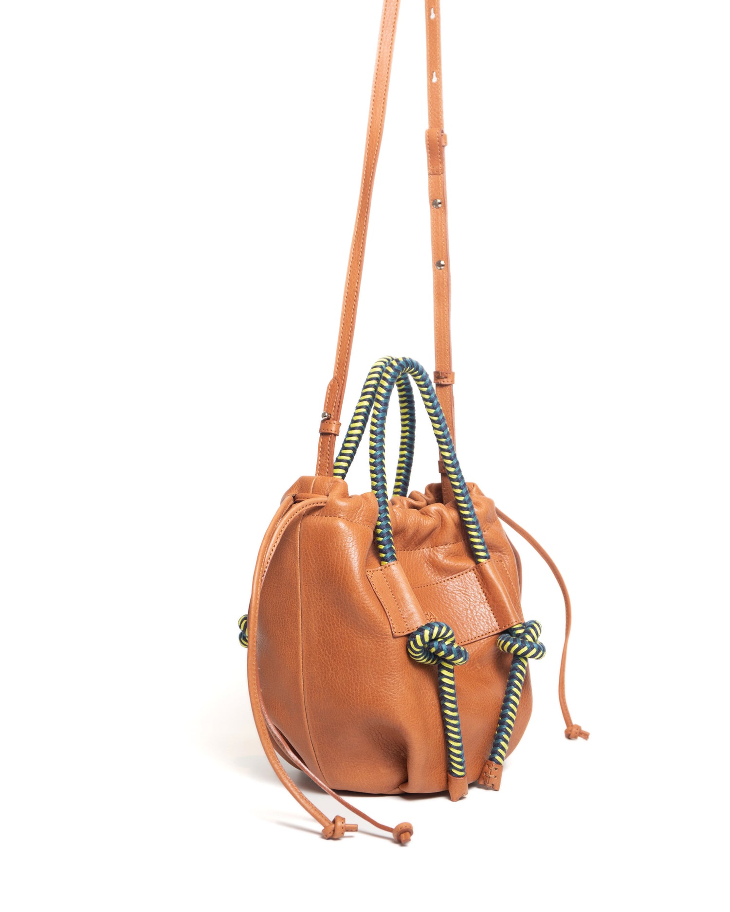 Irupe Medium - Tan Pacifico