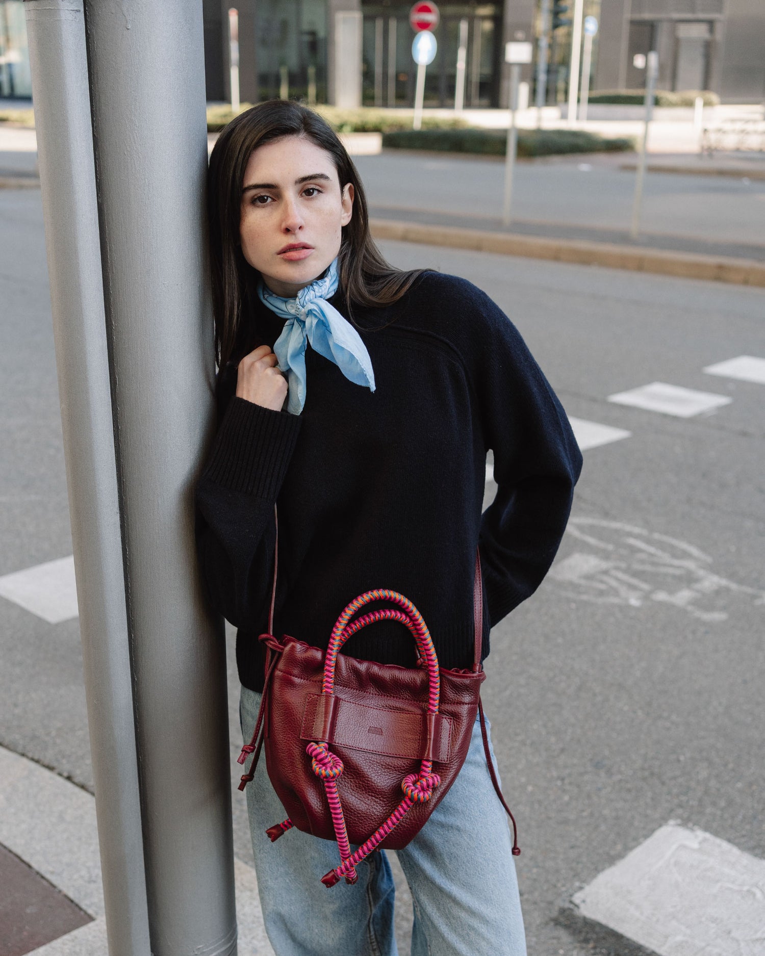 Irupe Medium Leather Bag - Burgundy Hypnotic