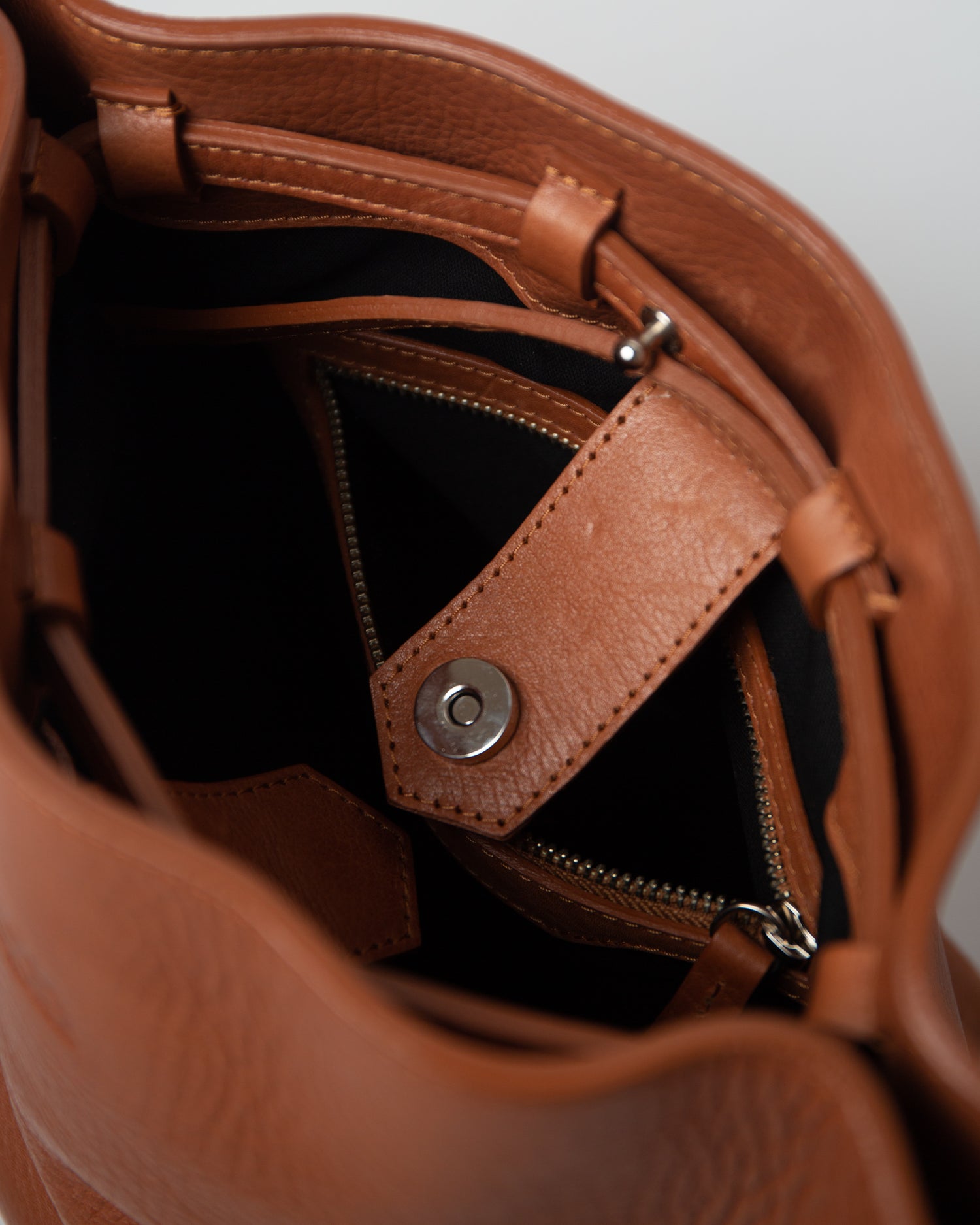 Bucket Classic - Tan Pacifico