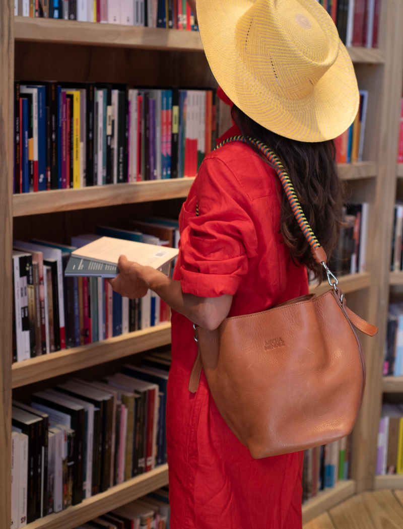 Bucket Classic - Tan Amazonica