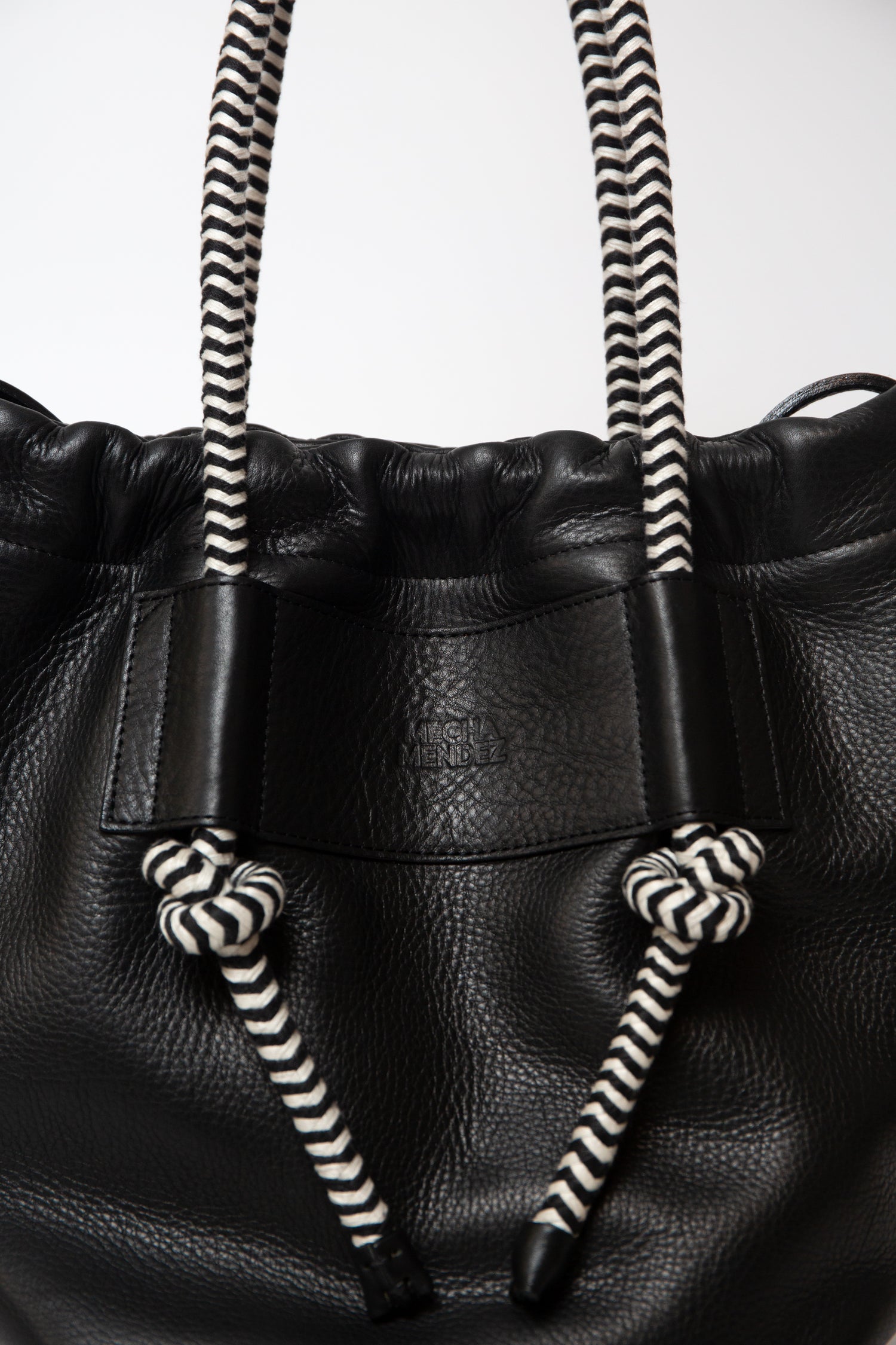 Irupe Large Leather Bag - Black Bataraza