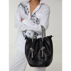 Irupe XL Black Bataraza