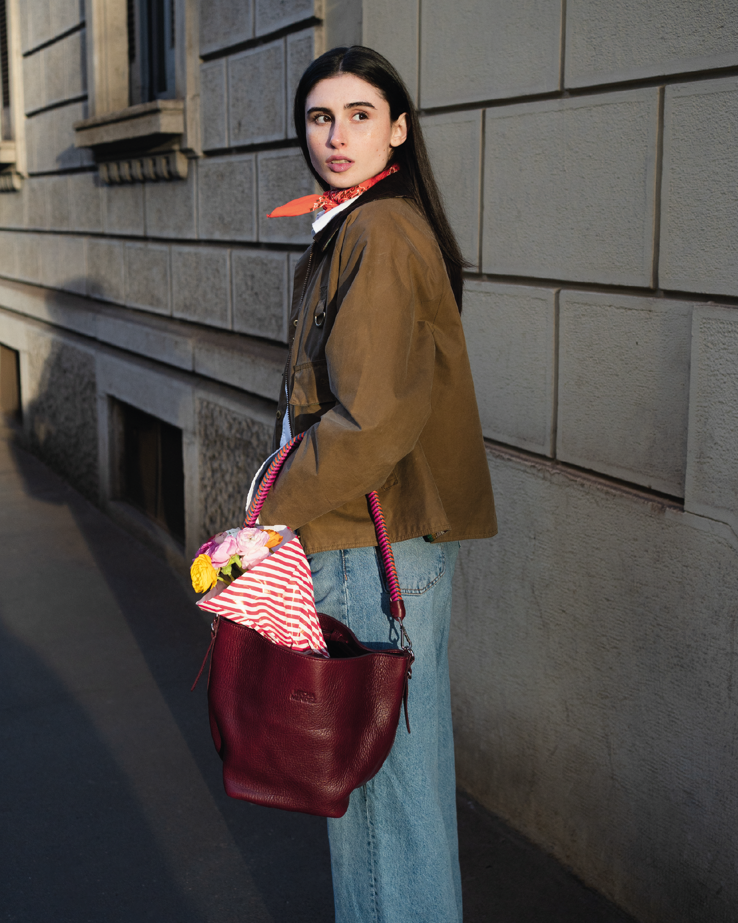 Bucket Classic - Burgundy Hypnotic